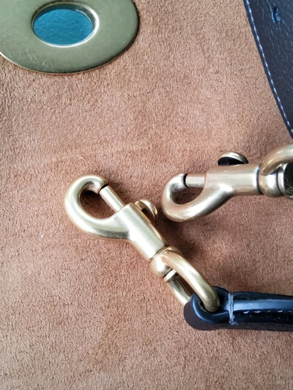 Like New Coach Willow Saddle Bag in Black CA094